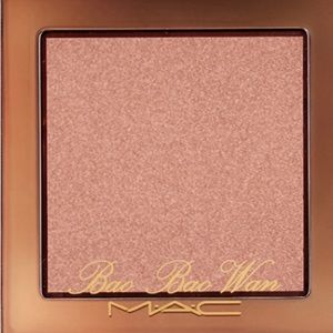 MAC Cosmetics Limited Edition Highlighter *Summer Opal* Bao Bao Wan Collection
